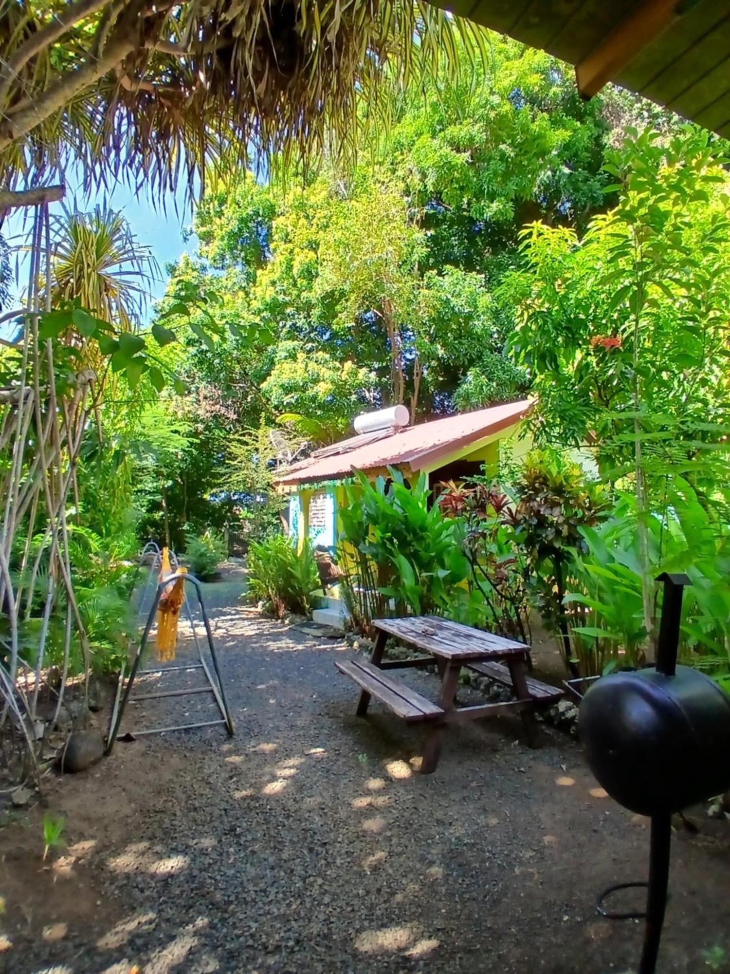 Residence Les Manguiers Pointe-Noire Esterno foto
